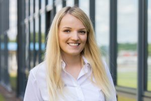 Marit Heuer - Customer service Marit Heuer